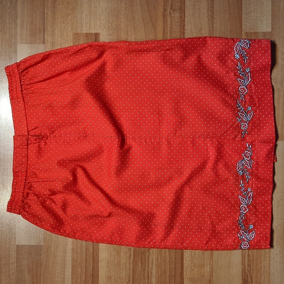Vintage red with white polka dot handmade skirt - Picture 4 of 10